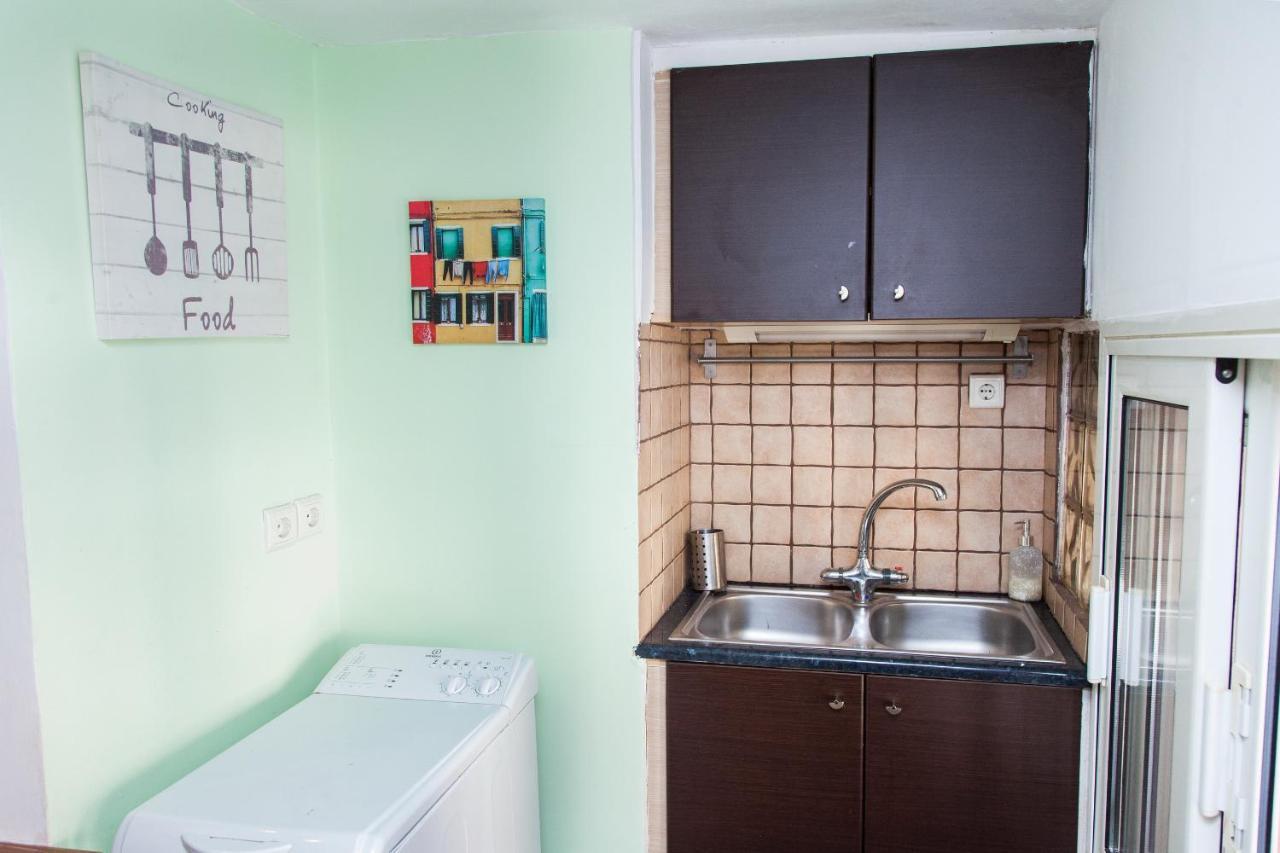 Cozy Studio In Keramikos! Διαμέρισμα Αθήνα Εξωτερικό φωτογραφία